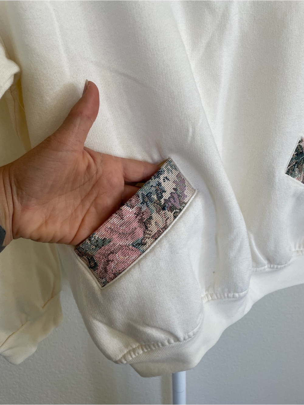 Vintage 80’s 90’s Justin Allen Grandmacore New York Pullover Sweatshirt - Picture 3 of 7
